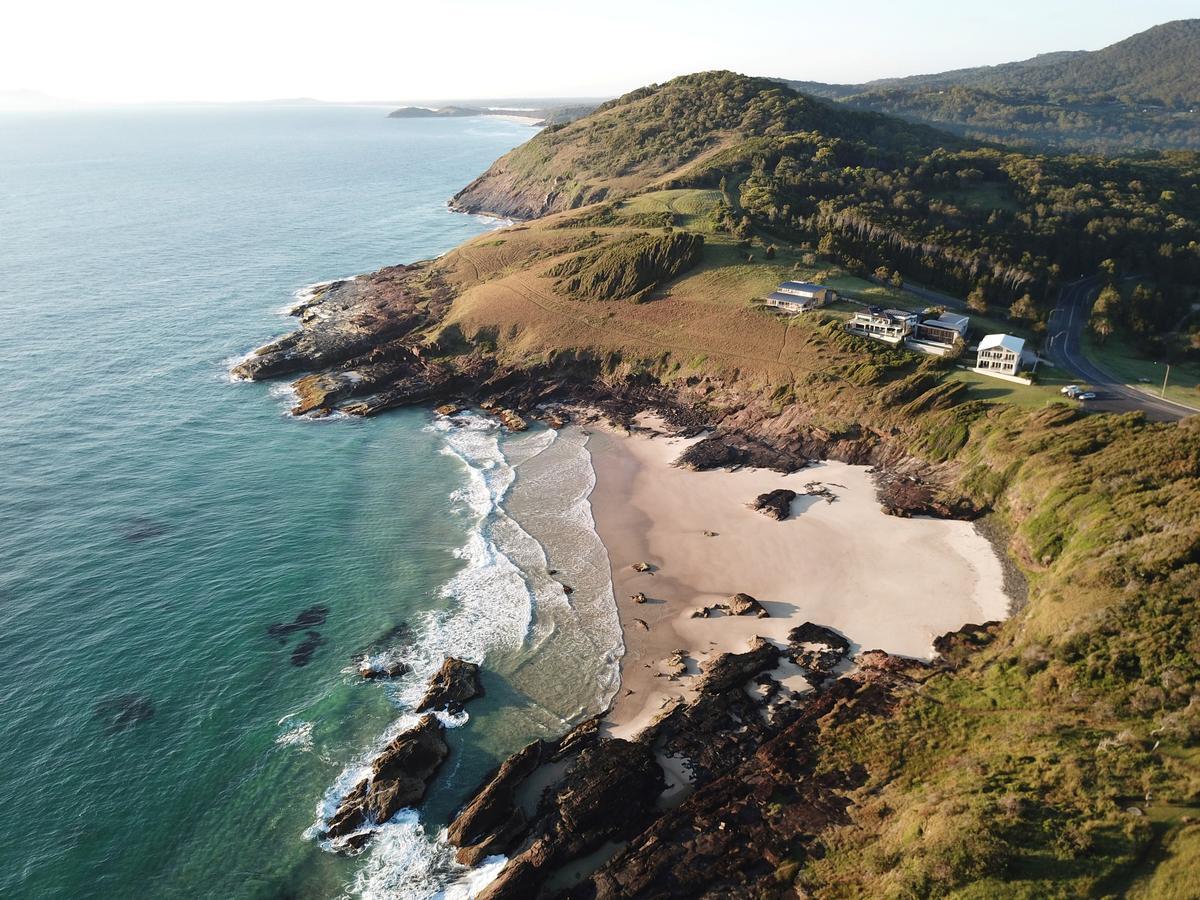 Oceanscape Luxury Beachfront Villas Scotts Head Dış mekan fotoğraf